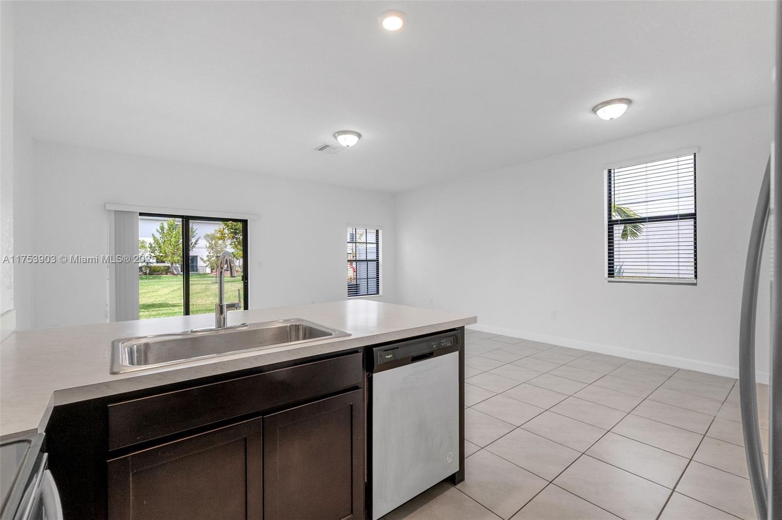 1150 SW 6th Ct