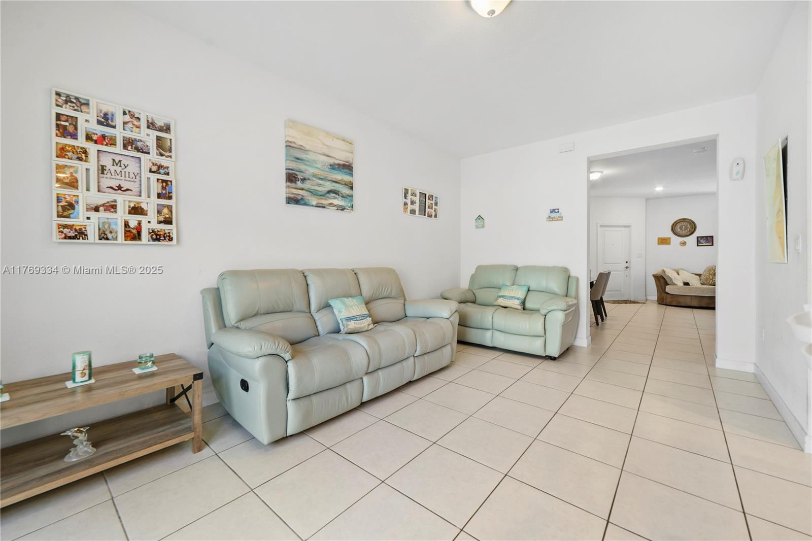 11805 SW 245th Ter