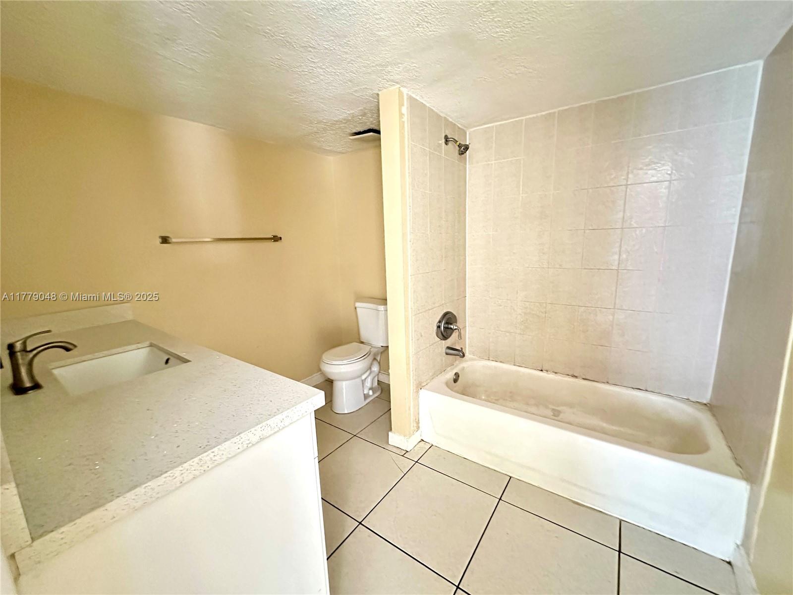 17650 NW 68th Ave # A2005