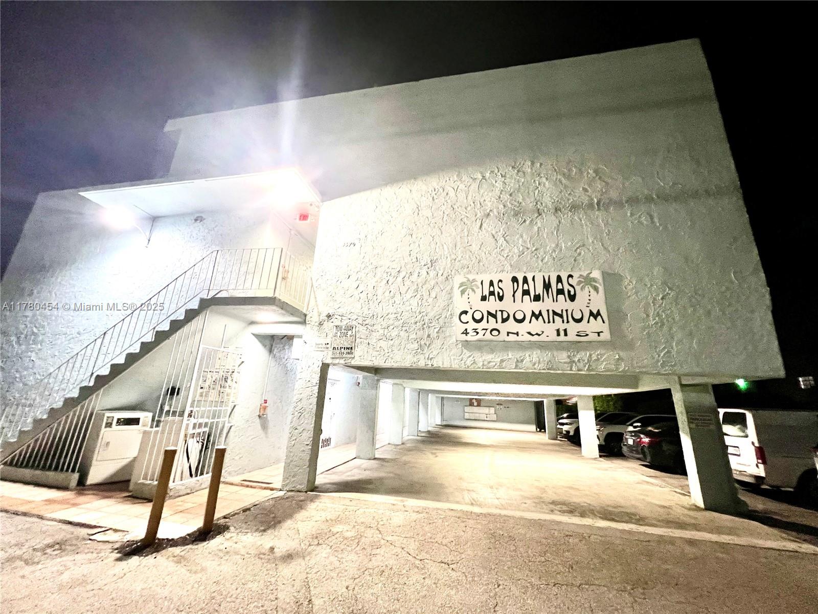 4370 NW 11th St # 103