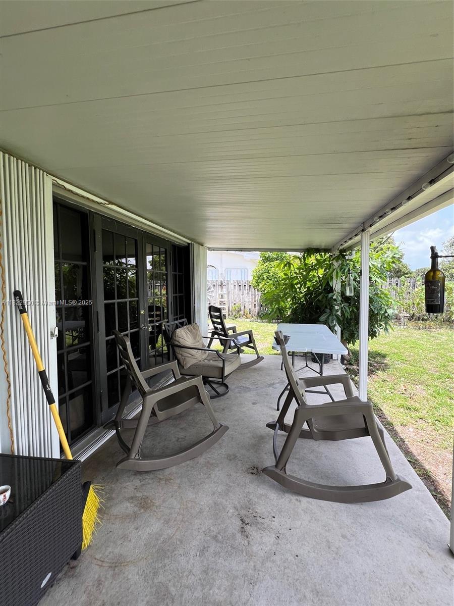8230 NW 15th St