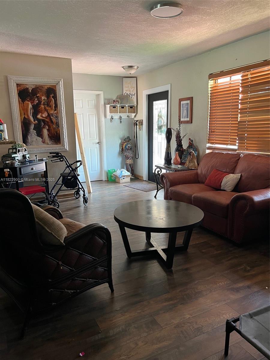 8230 NW 15th St