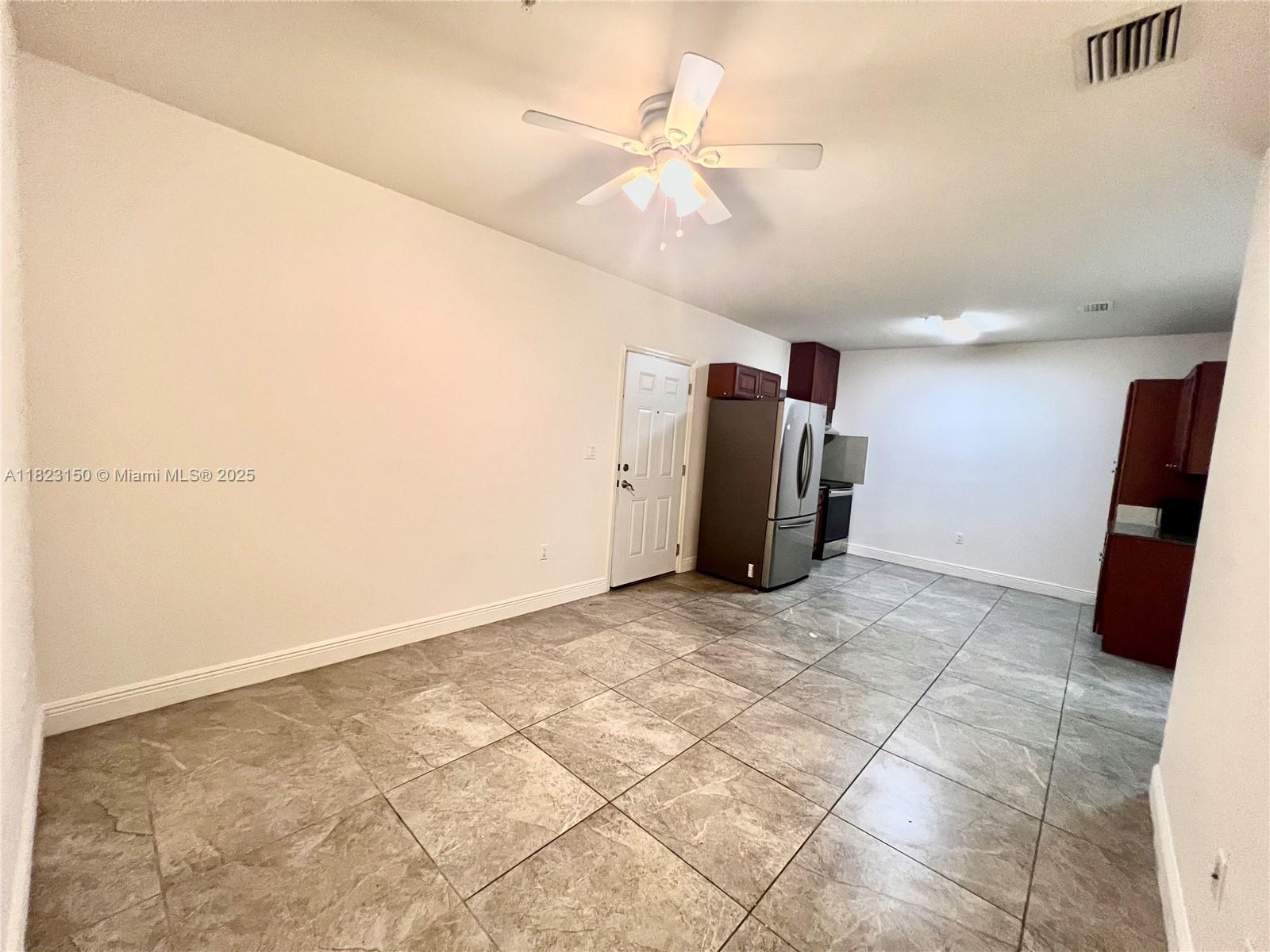 1830 NW 1st St # 8