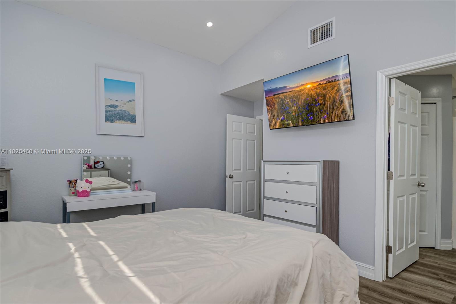 1125 WHITEHEAD CREEK LOOP