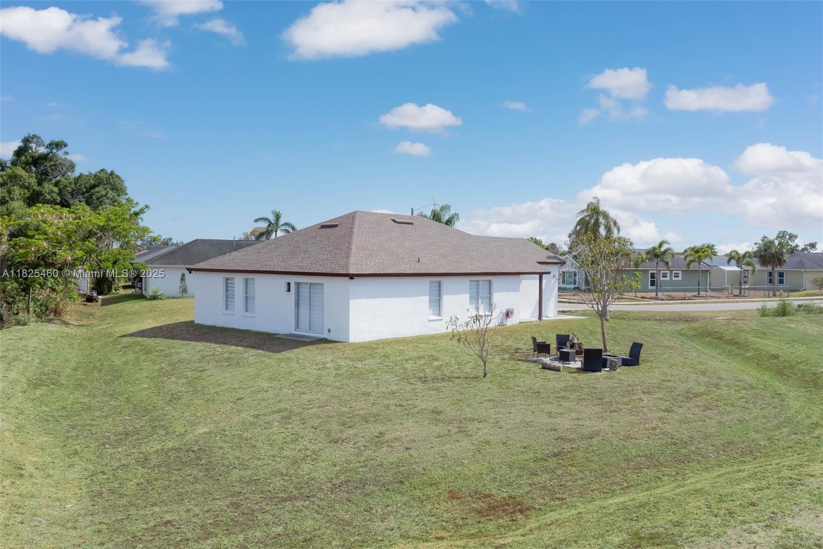 1125 WHITEHEAD CREEK LOOP