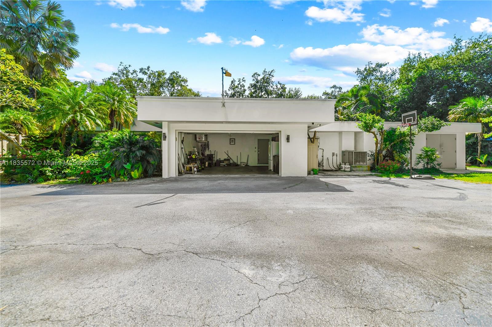 15200 SW 81st Ave