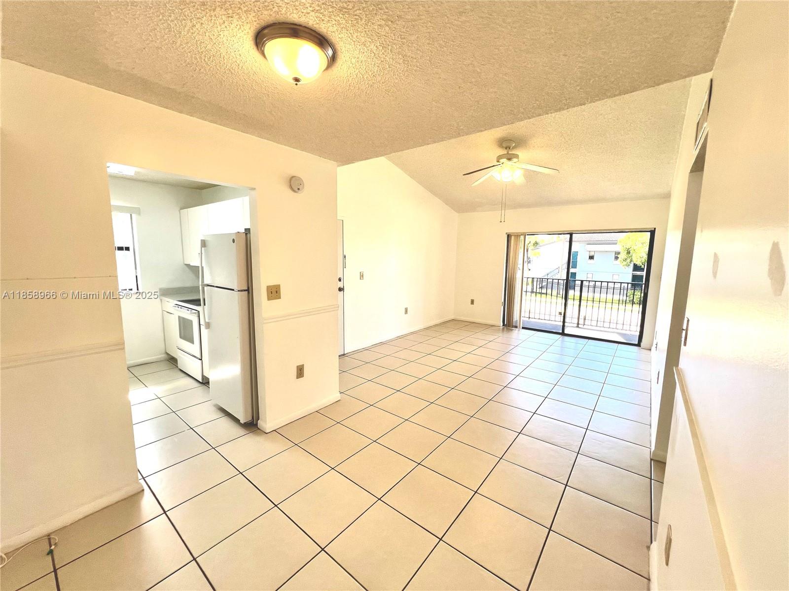 7215 NW 179th St # 205