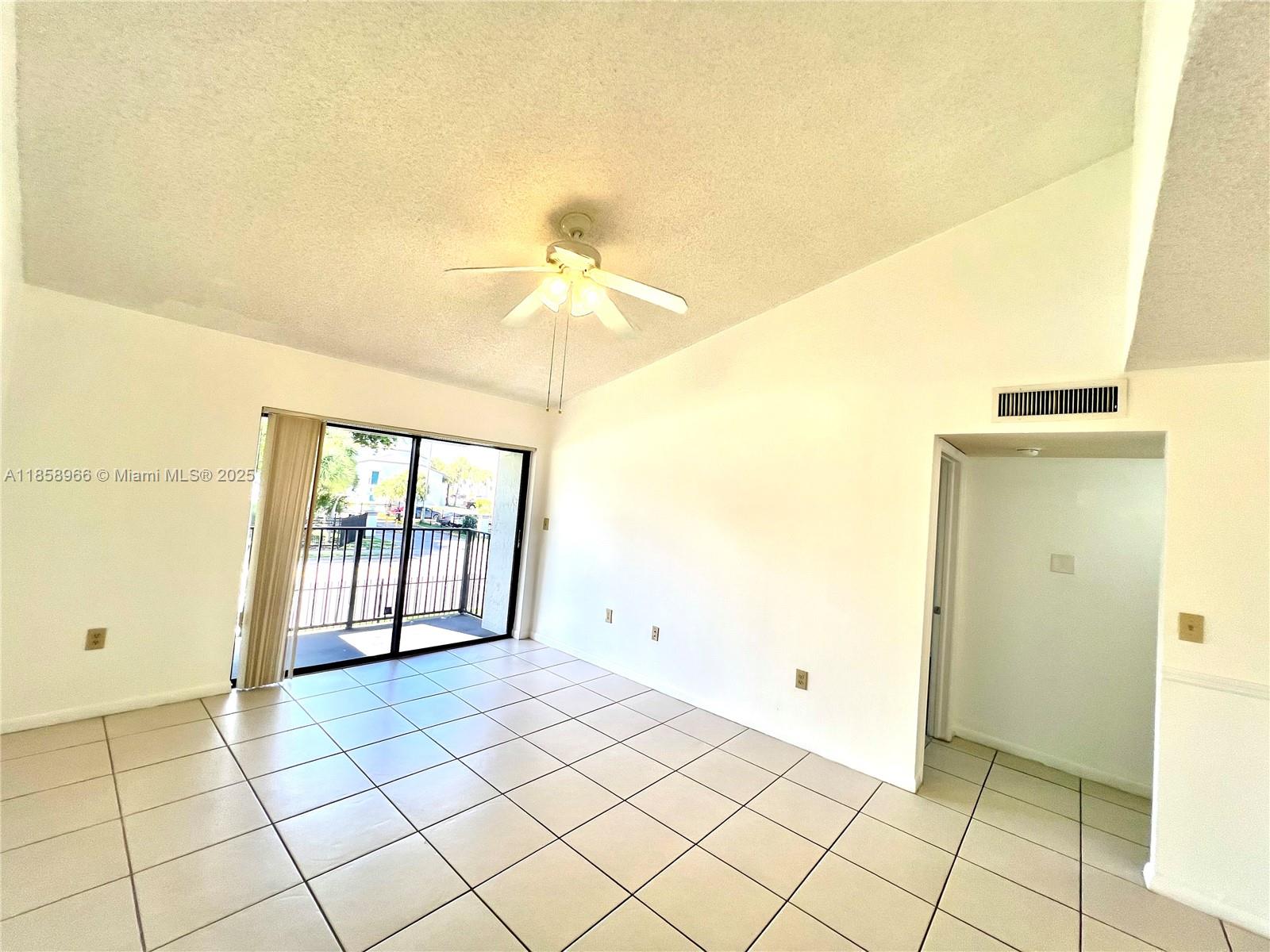 7215 NW 179th St # 205