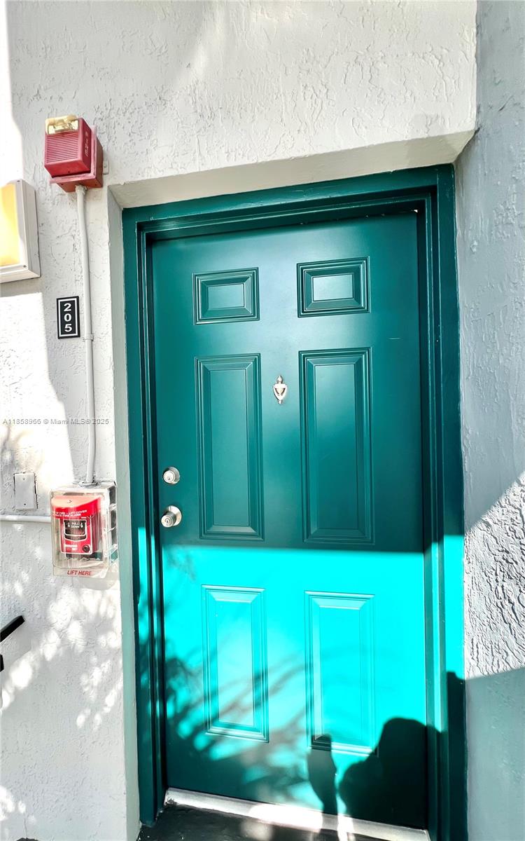 7215 NW 179th St # 205