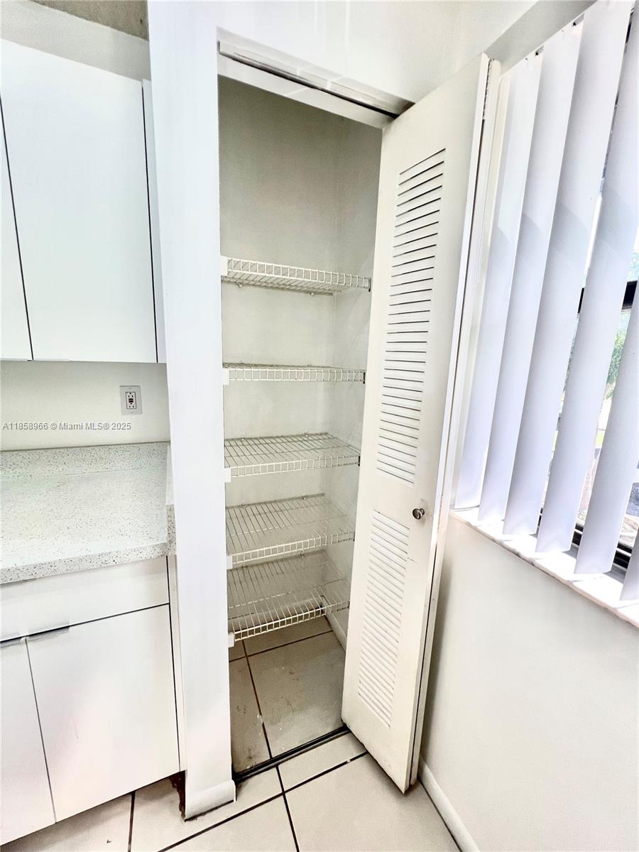 7215 NW 179th St # 205