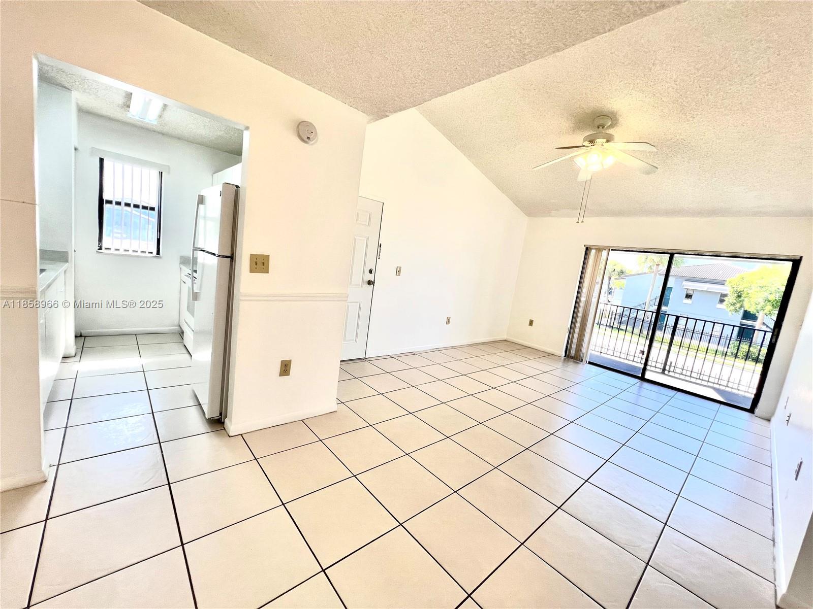 7215 NW 179th St # 205