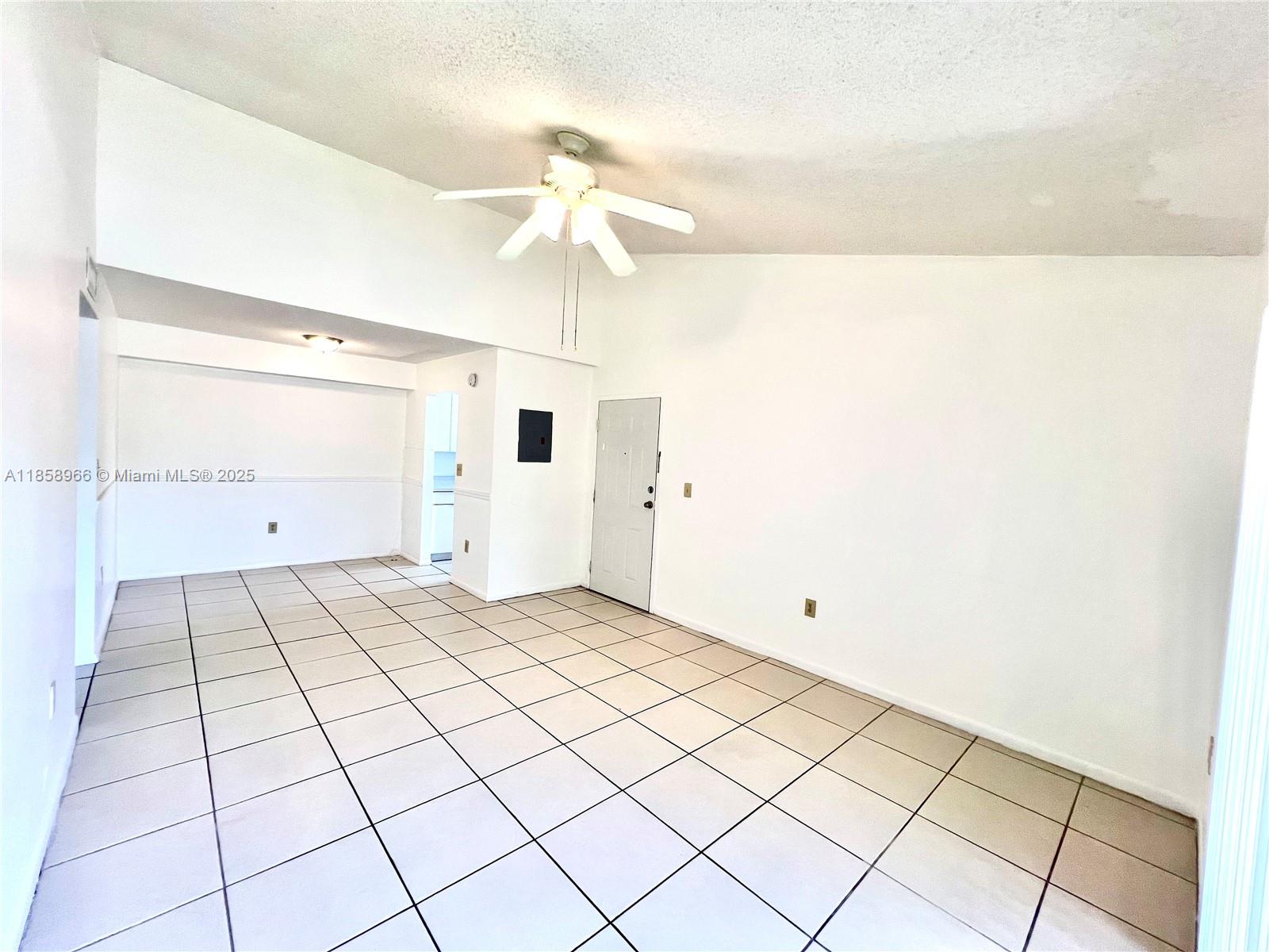 7215 NW 179th St # 205