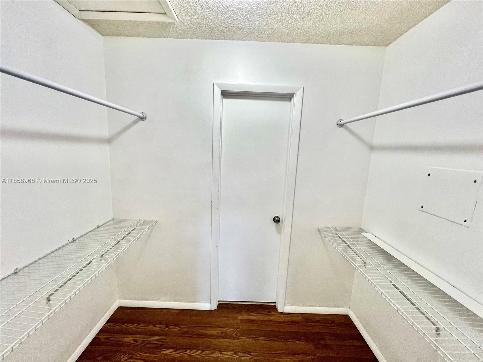 7215 NW 179th St # 205