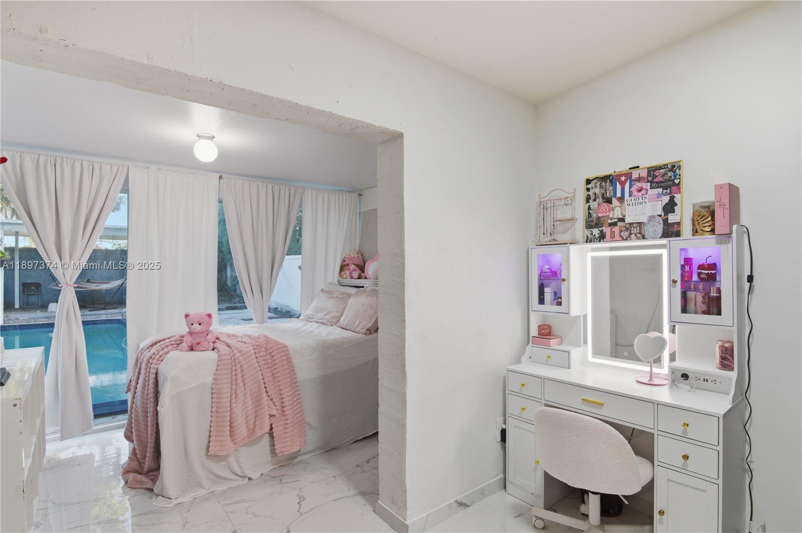 218 Nanette Dr, Orlando