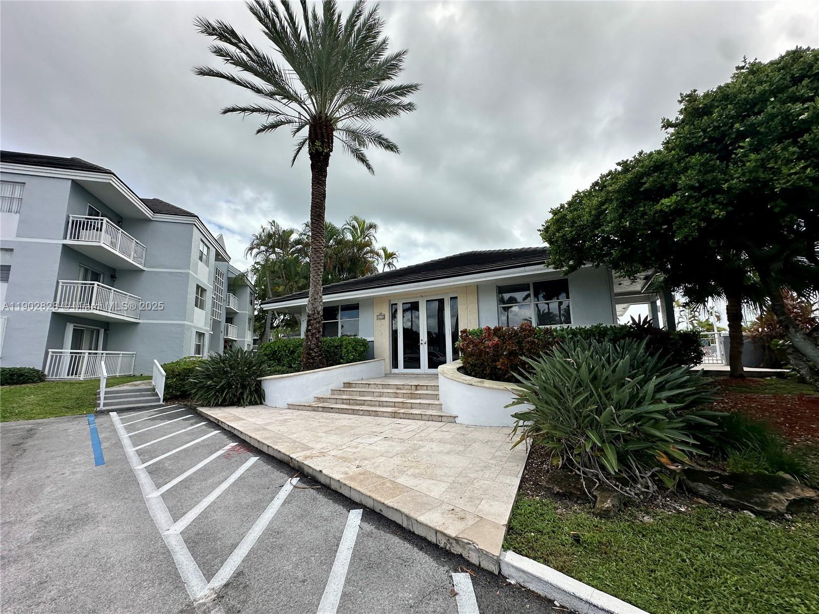 8640 SW 212th St # 307, Cutler Bay Unit: 307