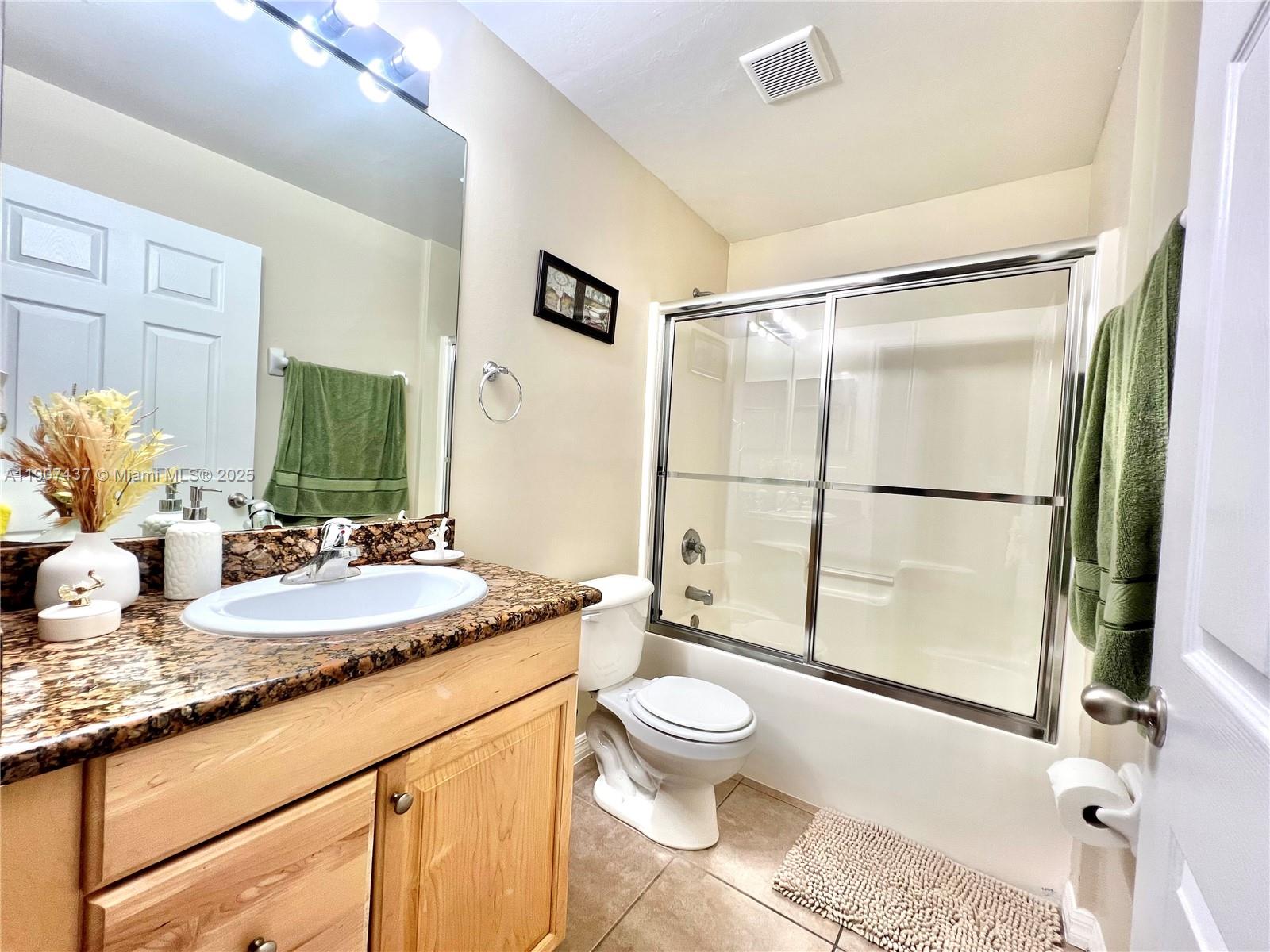 2916 2916 51ST ST SW