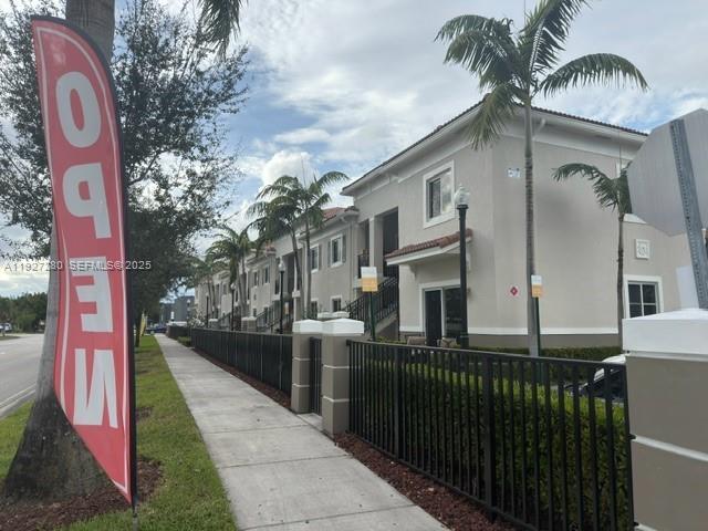 3427 W 80th St # 206