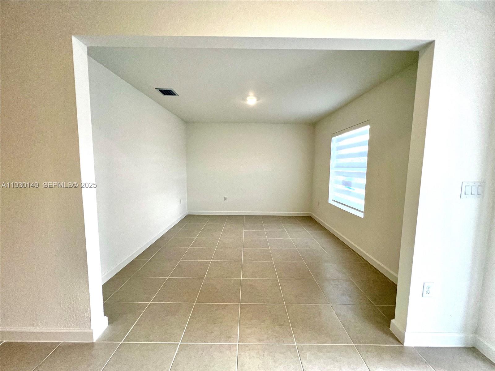 17376 SW 285th St # 1