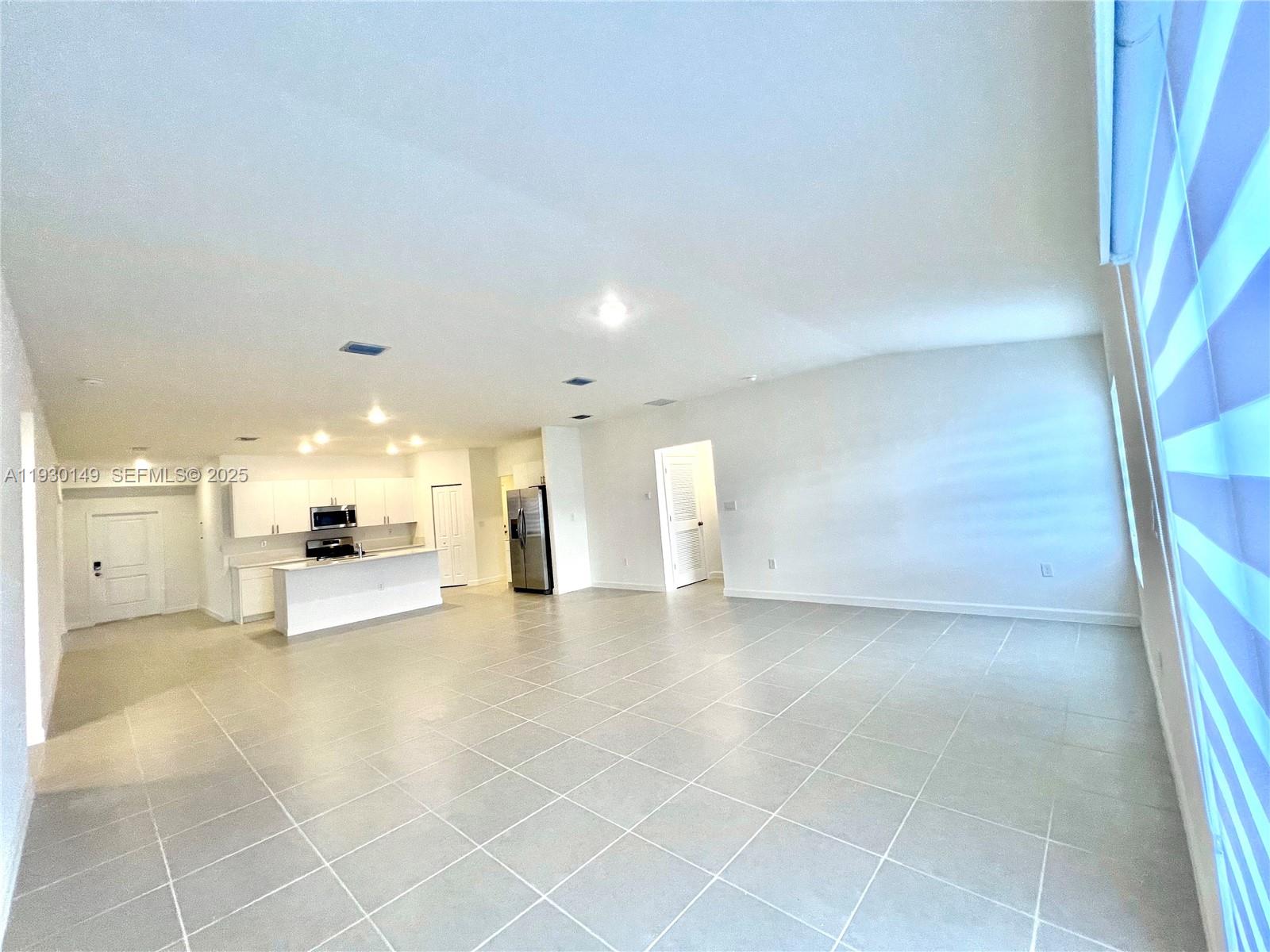 17376 SW 285th St # 1