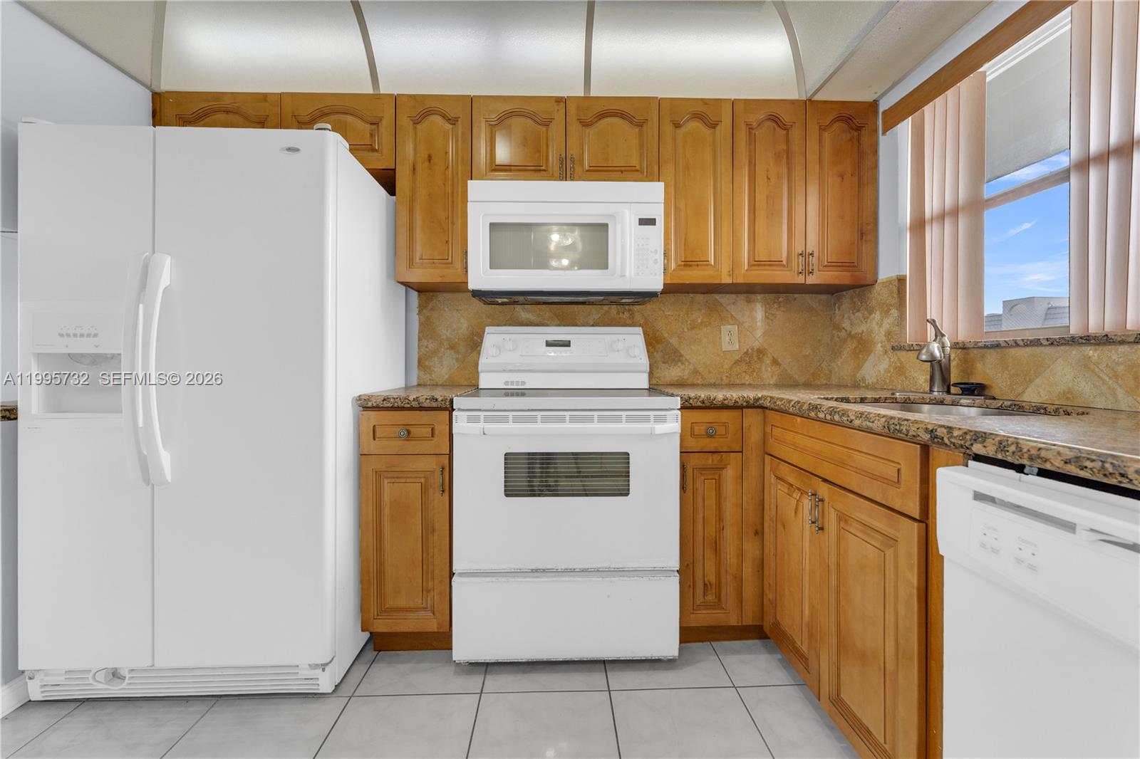 8280 Sunrise Lakes Blvd Unit: 301