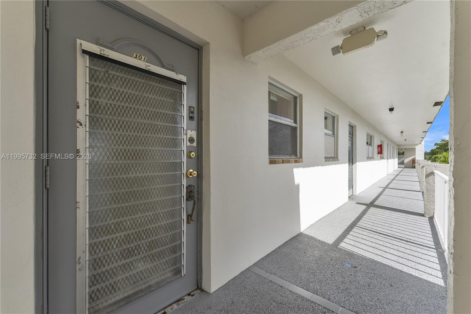 8280 Sunrise Lakes Blvd Unit: 301