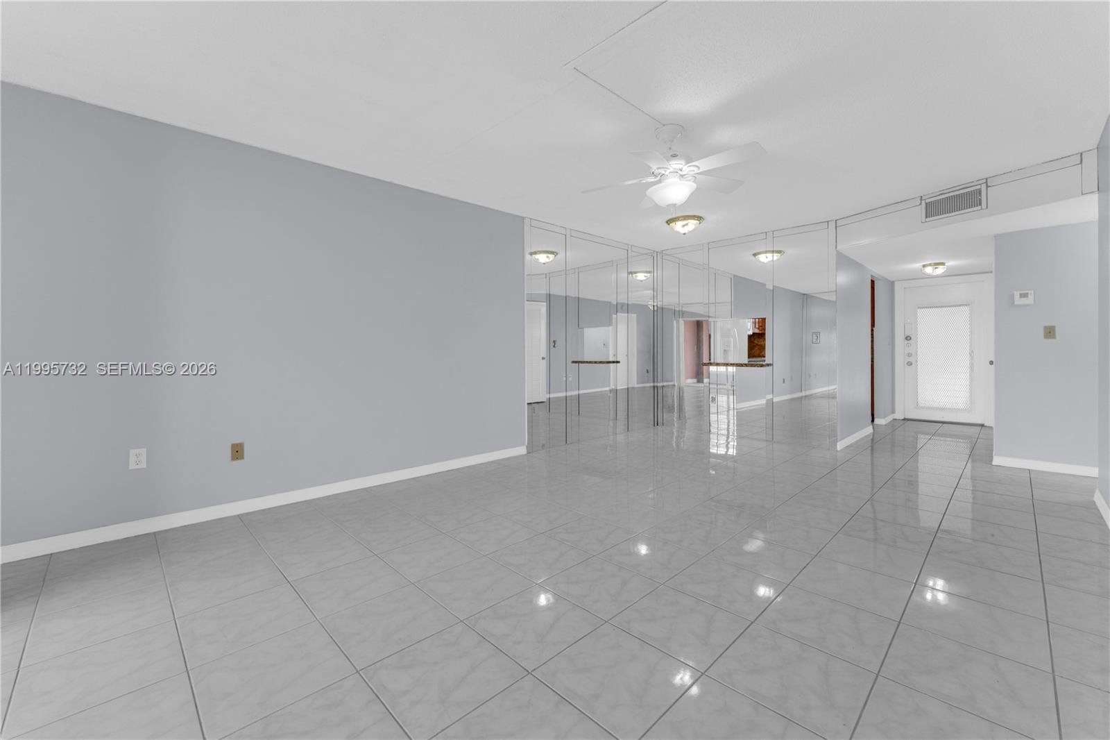 8280 Sunrise Lakes Blvd Unit: 301