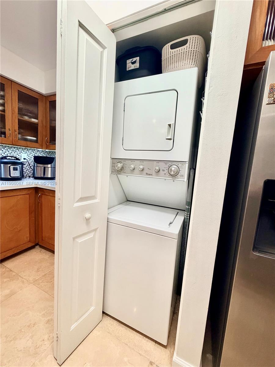 15405 N Miami Lakeway N # 207