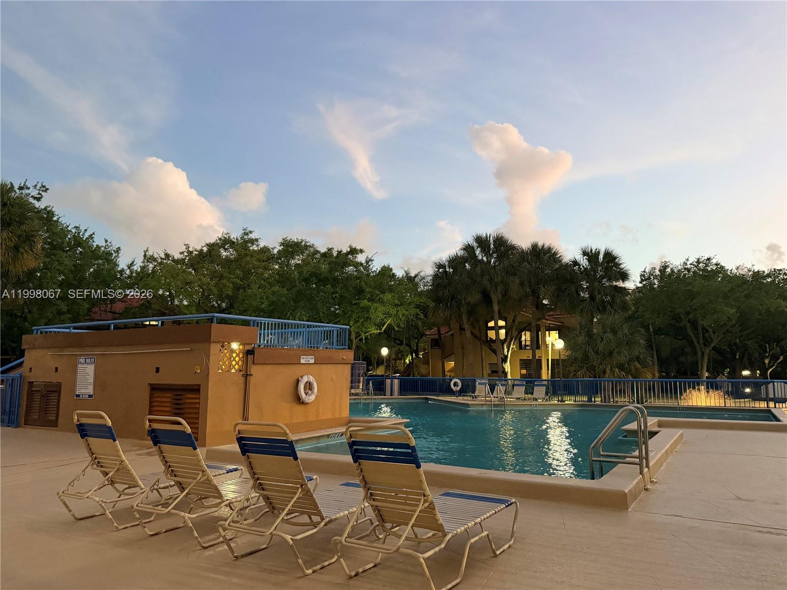 15405 N Miami Lakeway N # 207