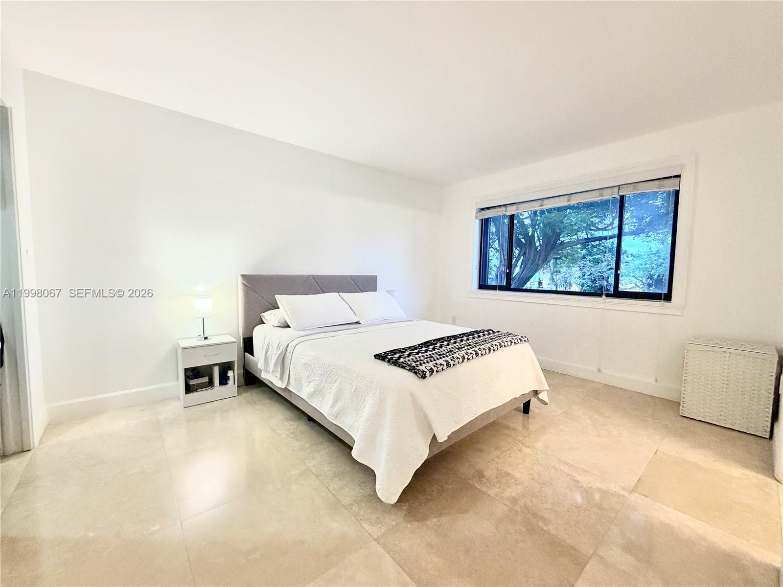 15405 N Miami Lakeway N # 207