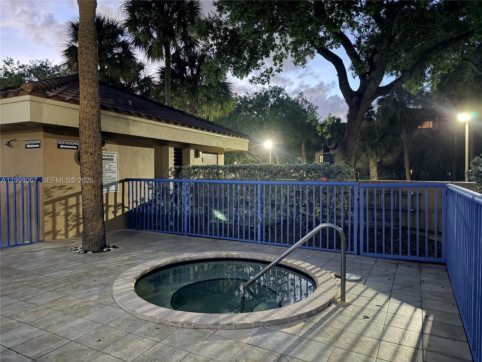 15405 N Miami Lakeway N # 207