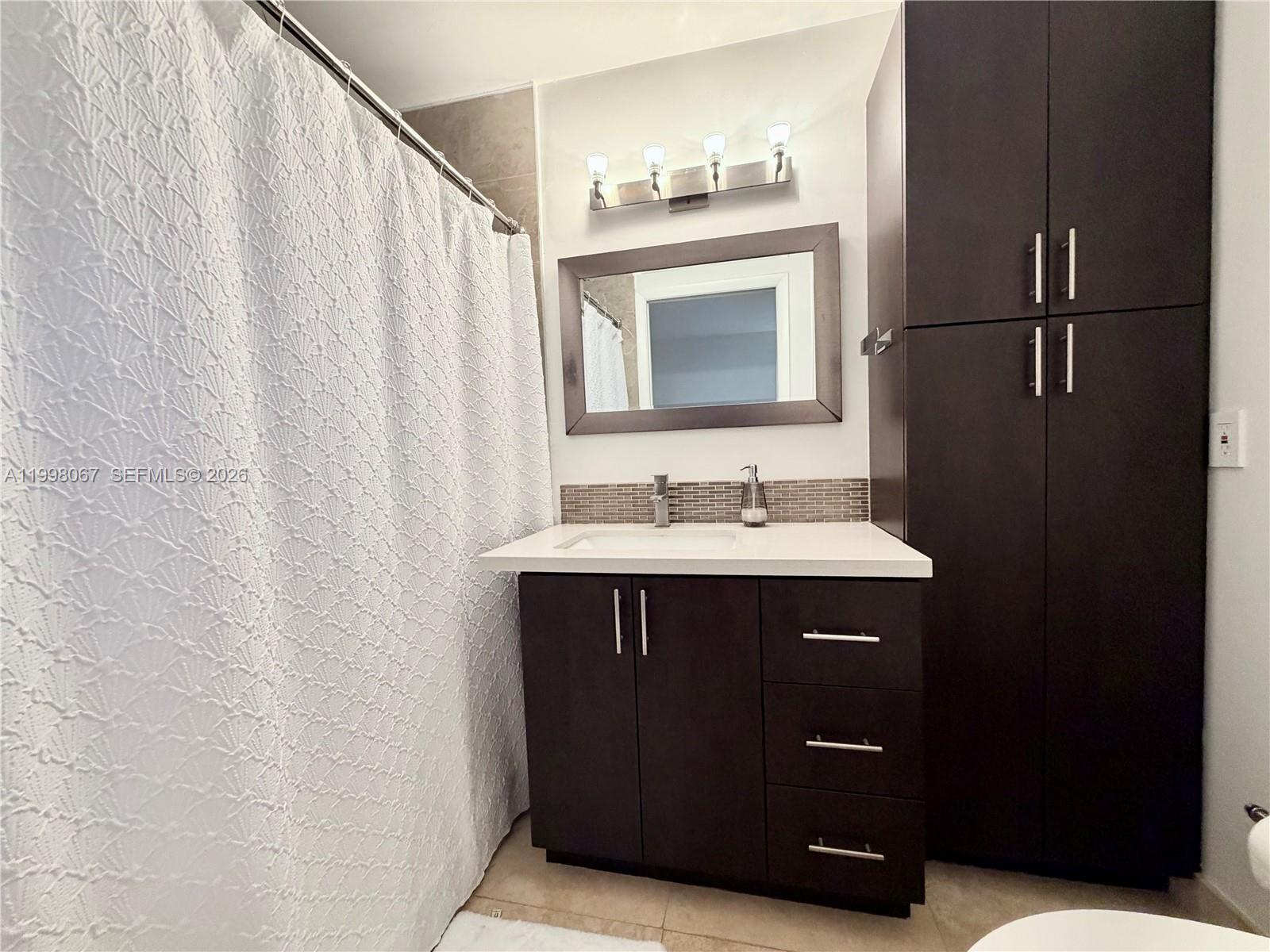 15405 N Miami Lakeway N # 207