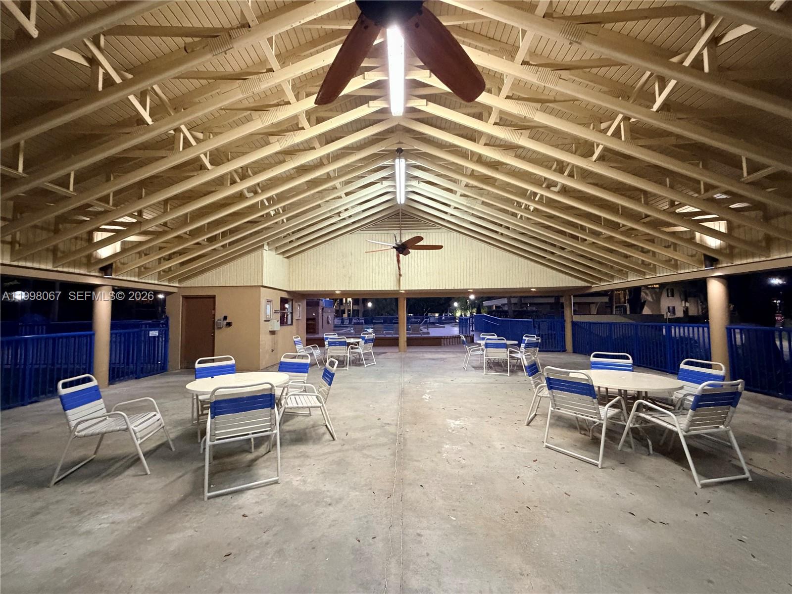 15405 N Miami Lakeway N # 207