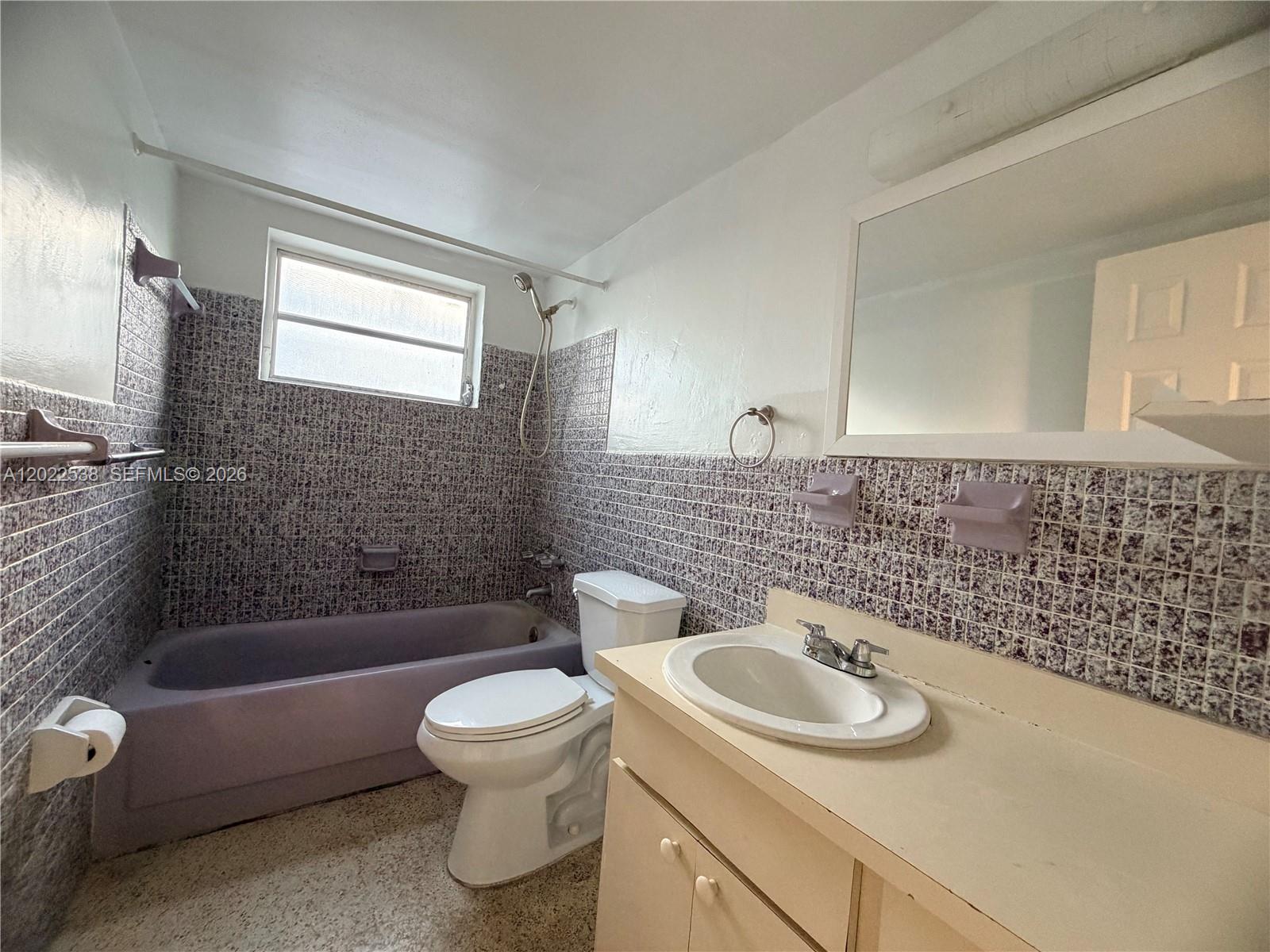 1426 SW 5th St # 2