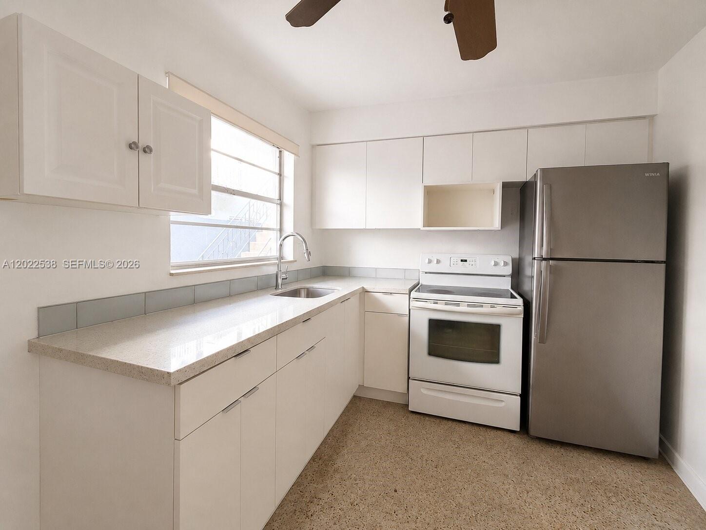 1426 SW 5th St # 2