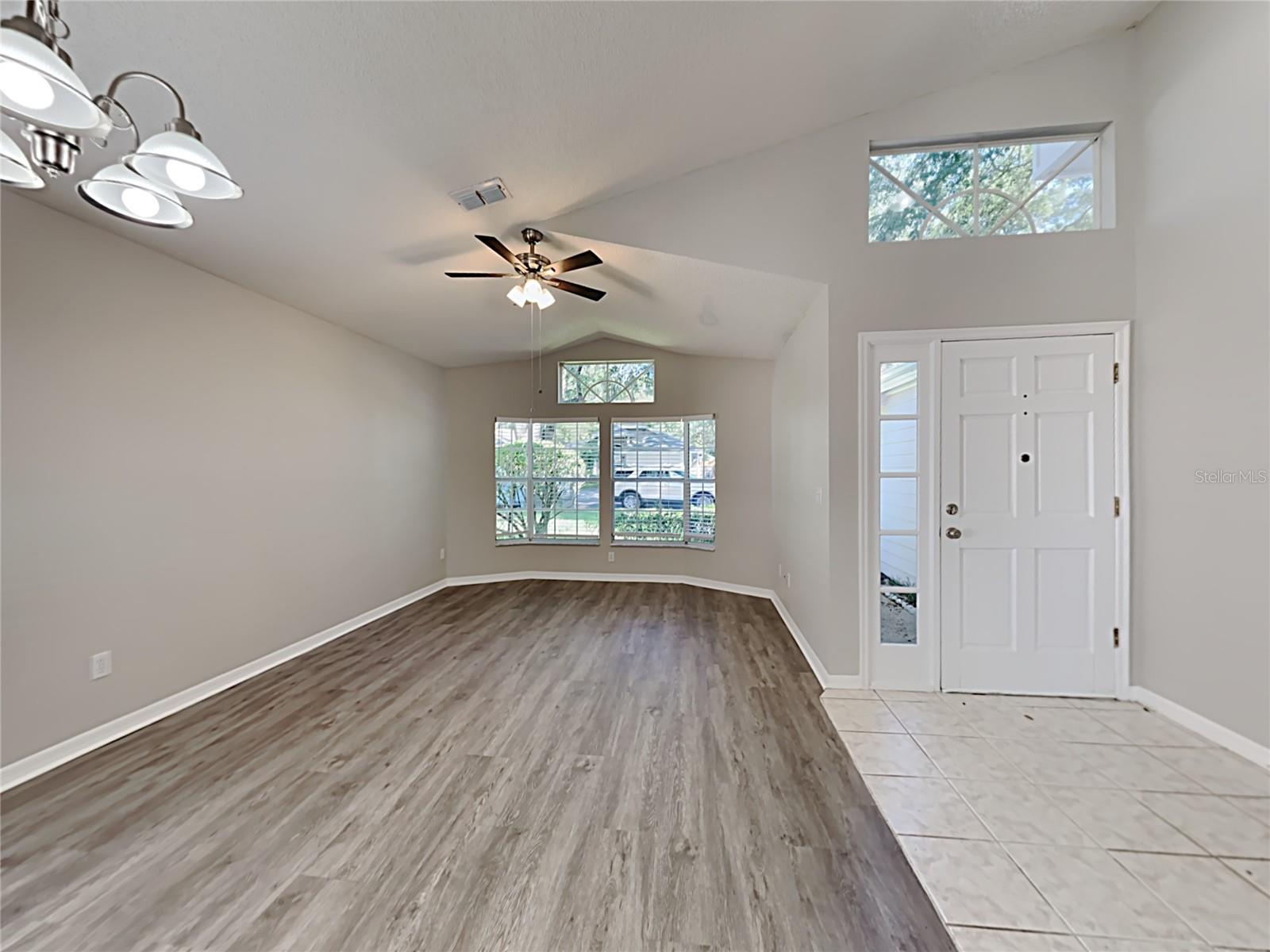 973 PIEDMONT OAKS DR