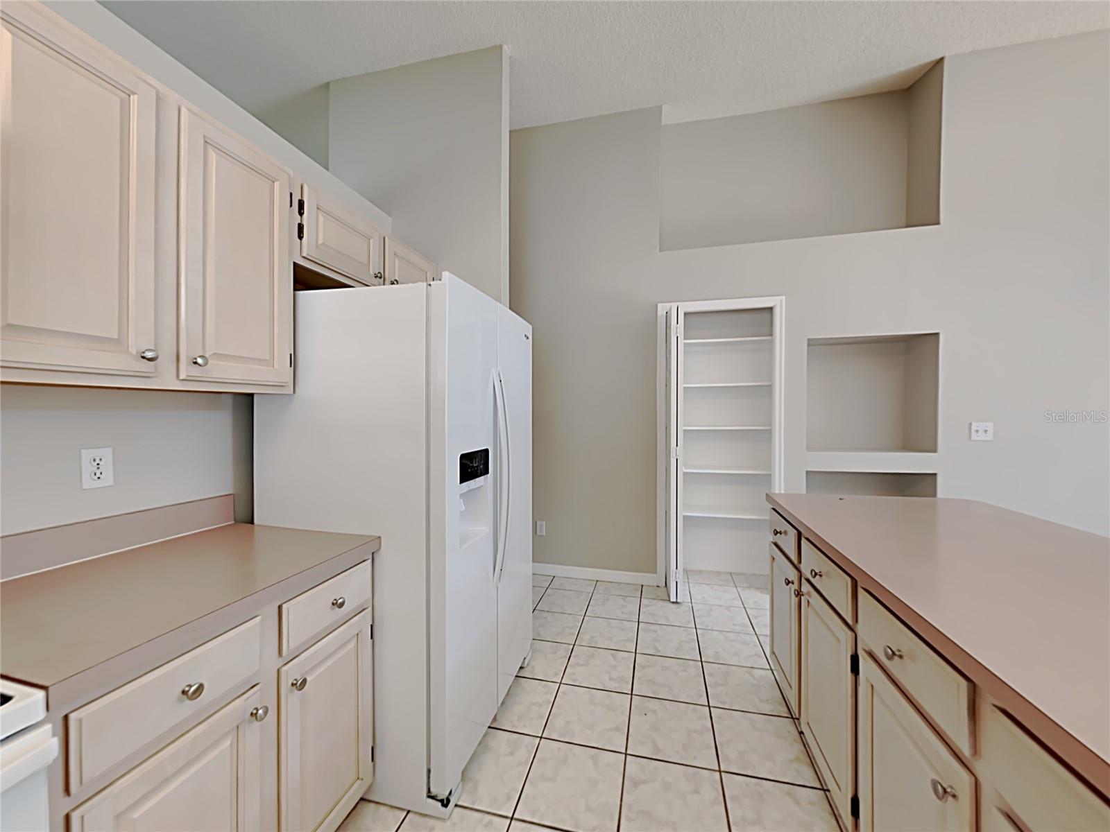 973 PIEDMONT OAKS DR