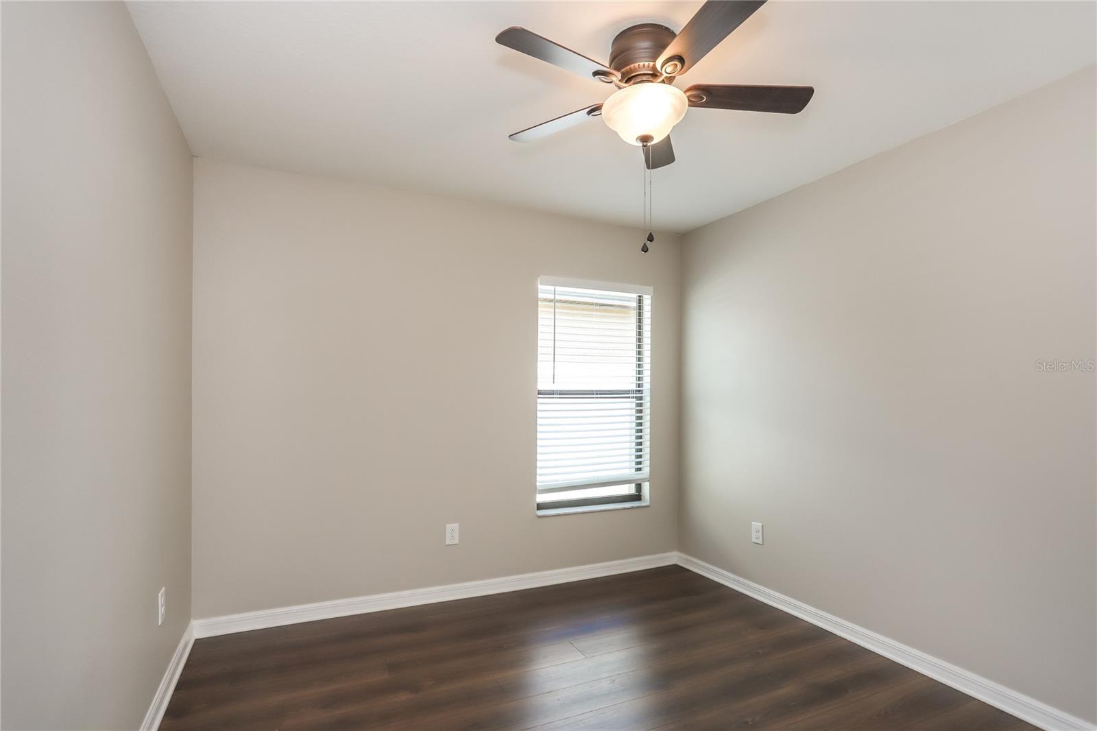 10204 CARLOWAY HILLS DR