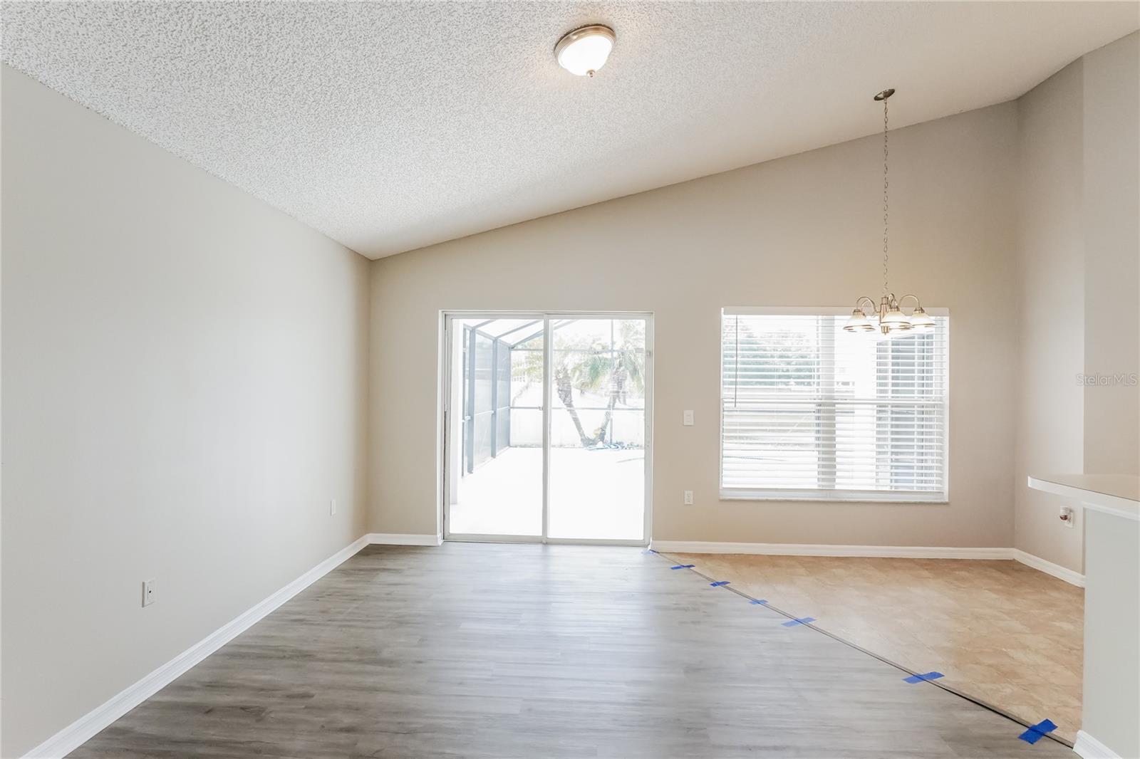5120 VIOLET LN