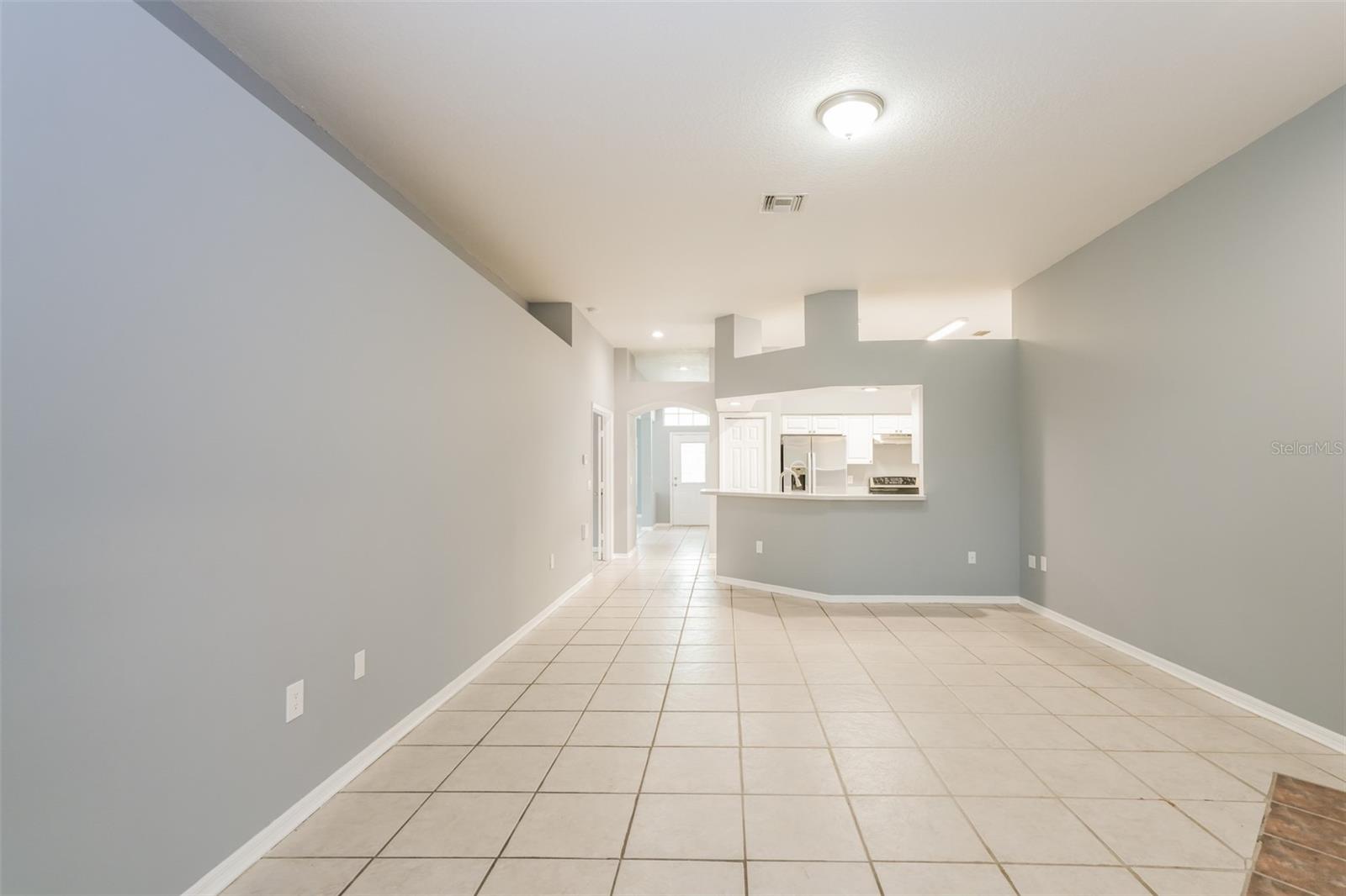 22707 RODERICK DR