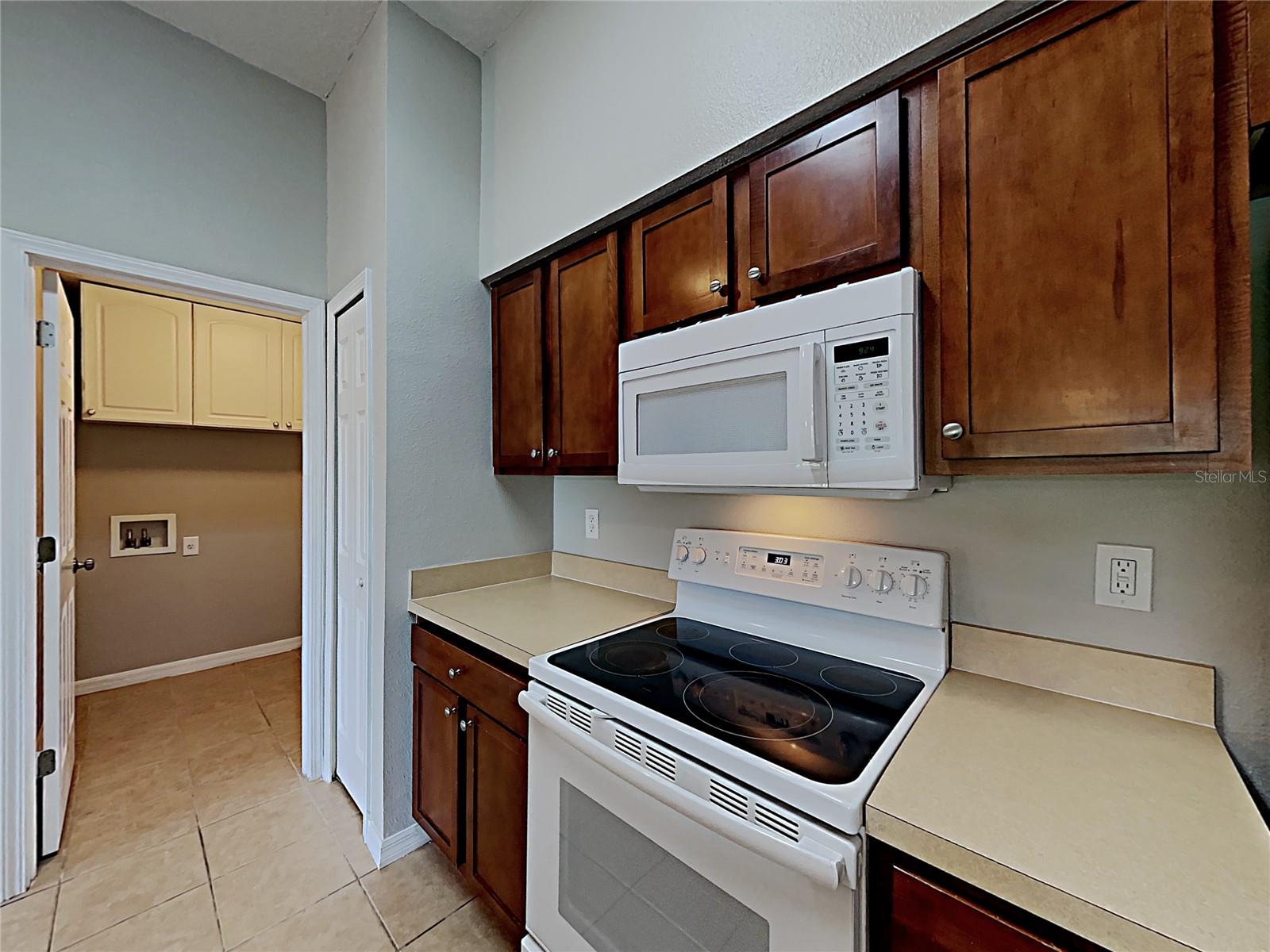3606 HARVEST ORCHARD DR