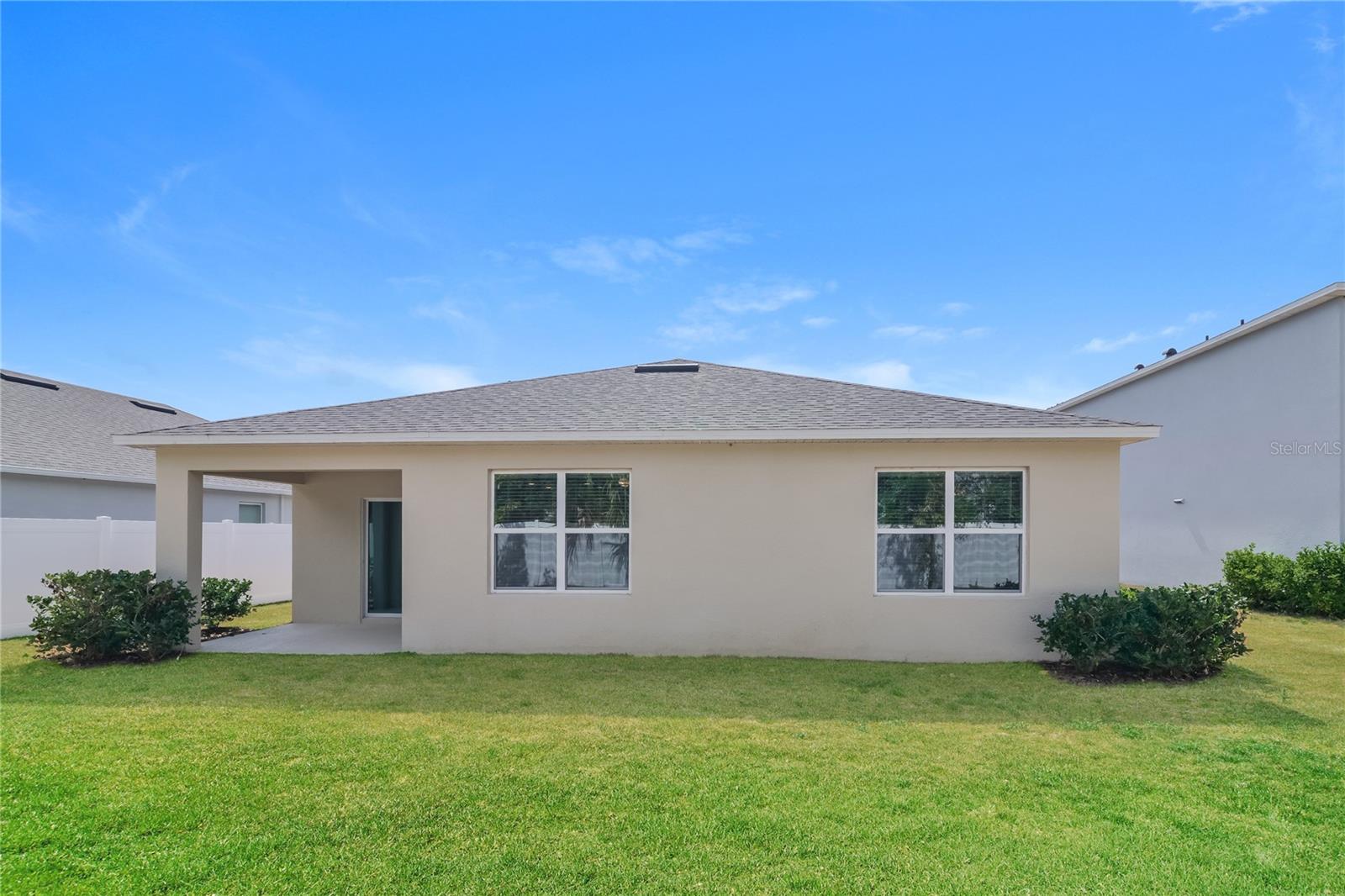 1754 POINT O WOODS CT