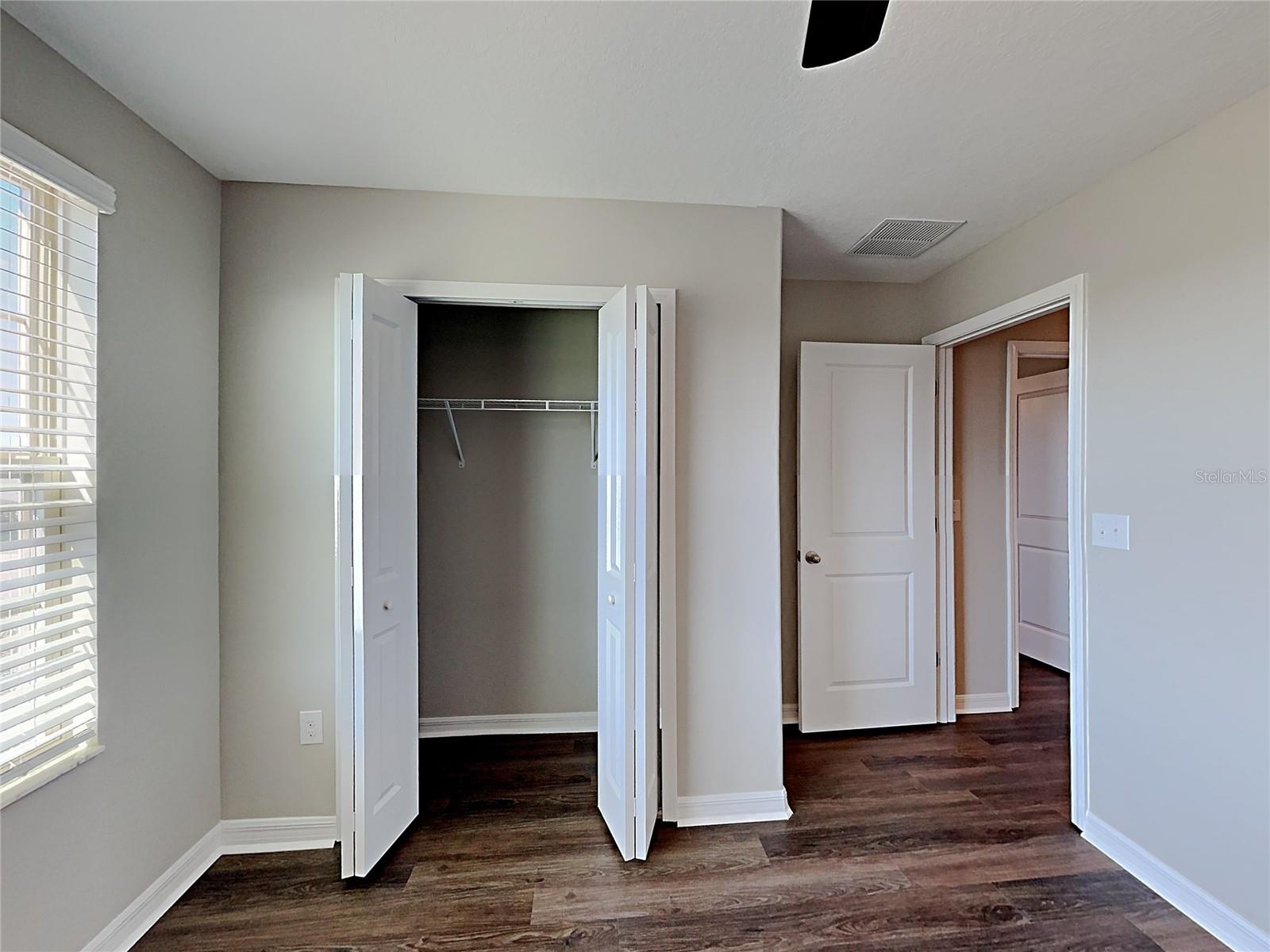 5125 WHITE CHICORY DR