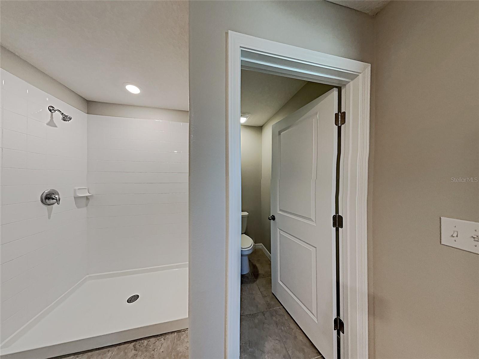 5125 WHITE CHICORY DR