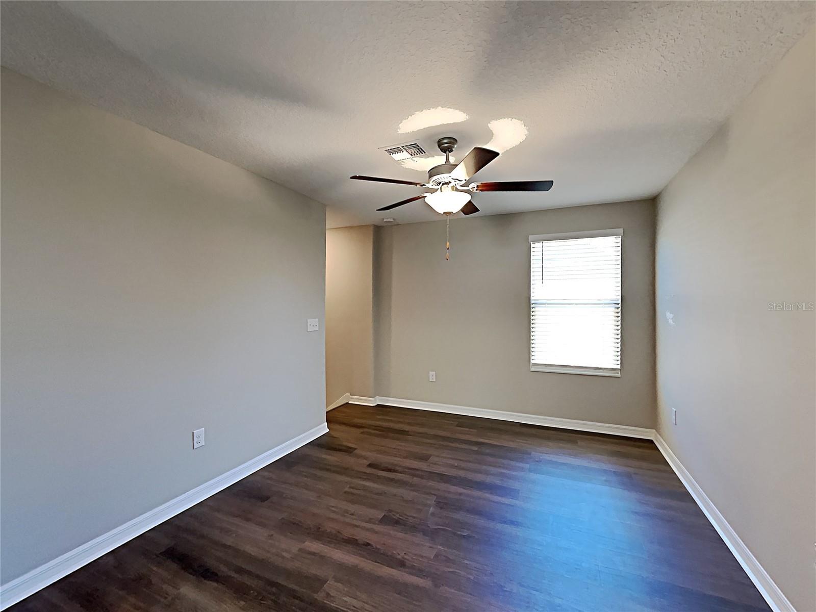 5125 WHITE CHICORY DR