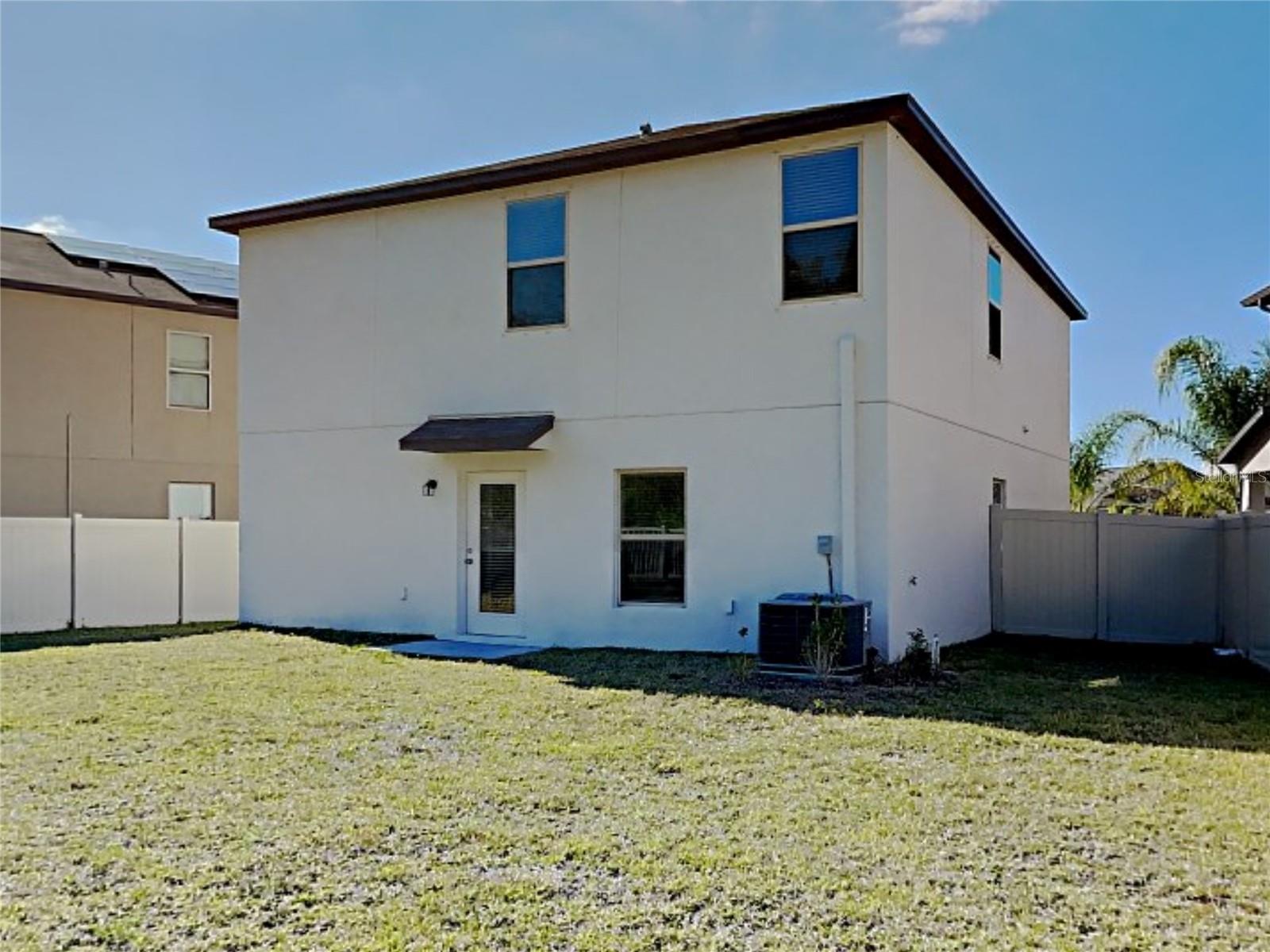 5125 WHITE CHICORY DR