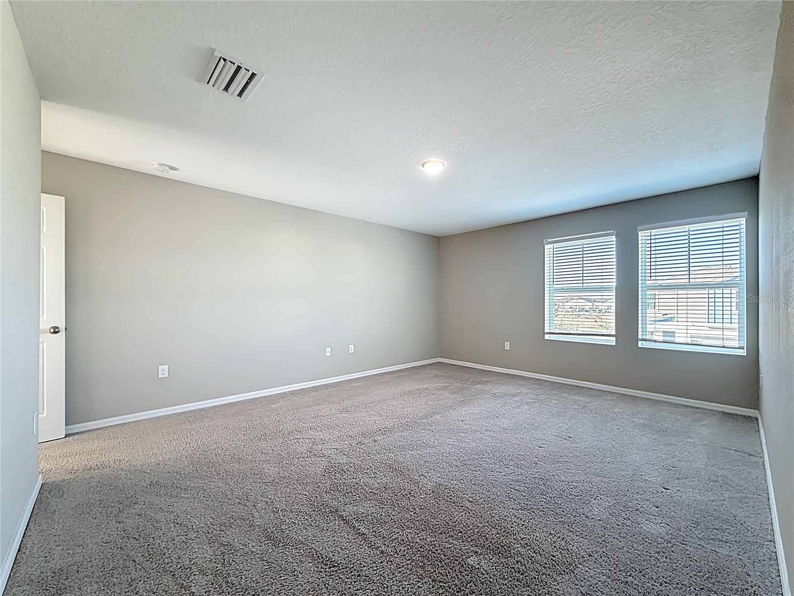 12892 TANNENCREST DR