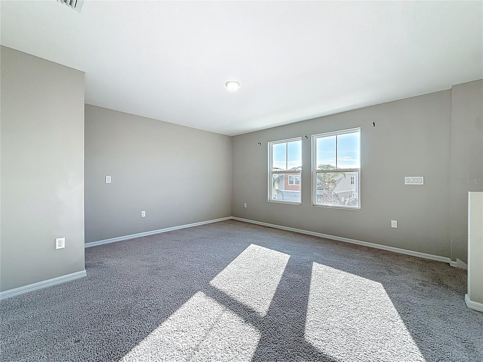 12892 TANNENCREST DR