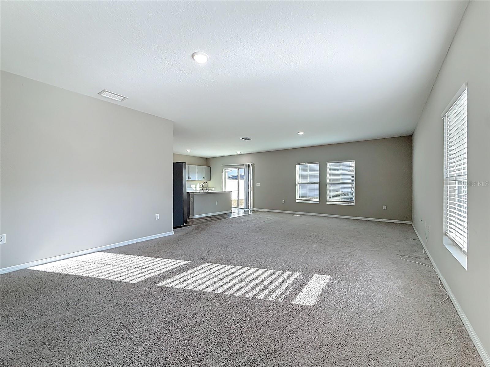 12892 TANNENCREST DR