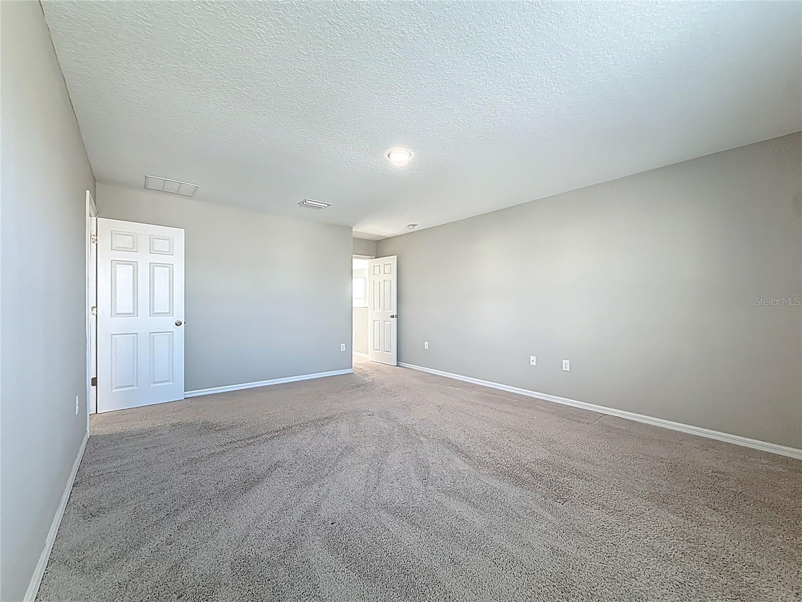 12892 TANNENCREST DR