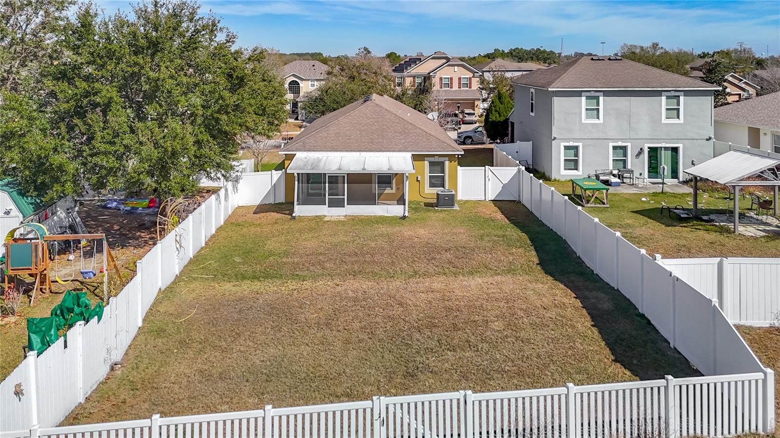 13221 WATERFORD CASTLE DR